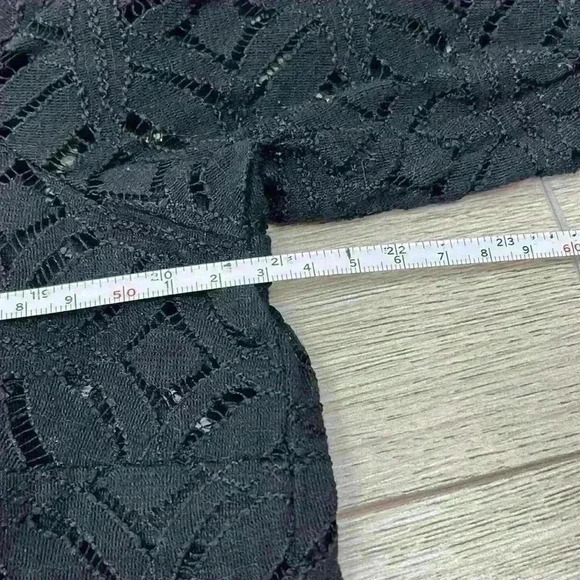 H&M Black See-Through Blouse Size Large - Picture 5 of 7